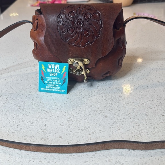 Vintage Tooled Genuine Leather Festival Saddle Bag Mini Purse Toggle Closure - Picture 15 of 15